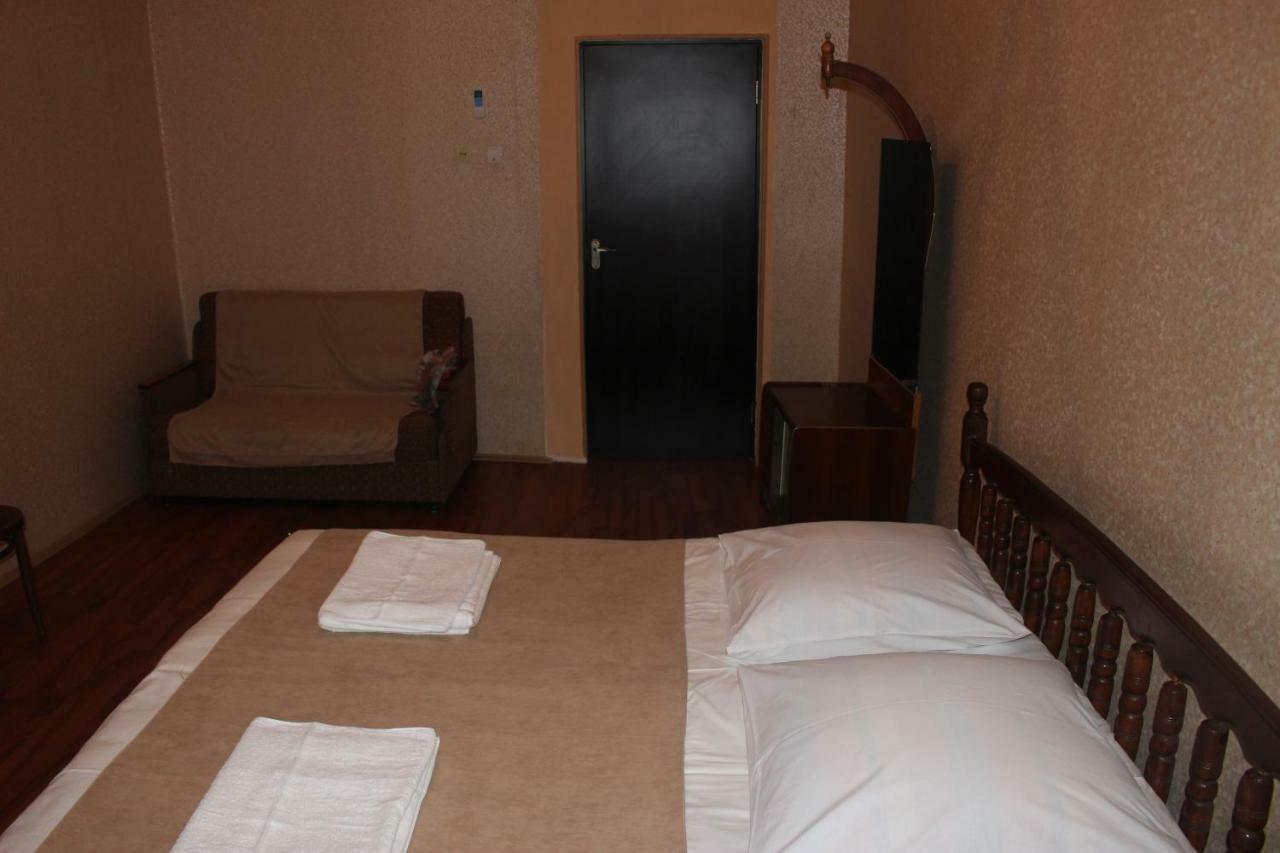 Zarzma Hotell Kutaisi Eksteriør bilde